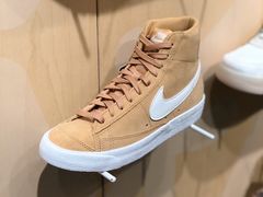 -NIKE(沪闵路南方友谊商城店)