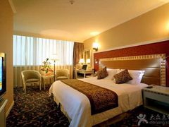 -成都绿洲大酒店(春熙路太古里店)