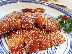 -香港百合居(LCM置汇旭辉广场店)