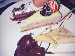 -澳门旅游塔360°旋转餐厅(南湾湖广场店)