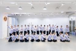 -深舞形体民族舞蹈工作室