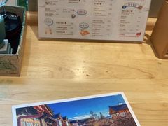 -猫的天空之城概念书店(束河店)