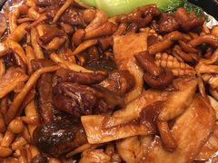 铁板牛柳海中鲜-香融府·烤鸭·家常菜(马家堡路店)
