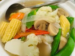 -关夫人餐厅(阳光广场店)