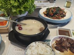 -韩香福烤肉庄园(荣成店)