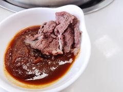 吊龙伴-三头牛·潮汕牛肉生蚝火锅 (夏湾店)