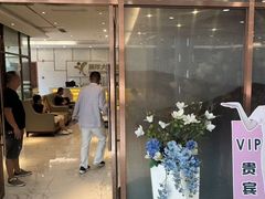 -美年大健康·体检中心(江岸分院)