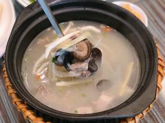 徽式腌炖鲜-自游人·美食一楼·地道徽菜(三十年名店)