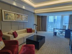 -上海宝华万豪酒店