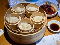 土猪鲜肉小笼包-南小馆(迪士尼小镇店)
