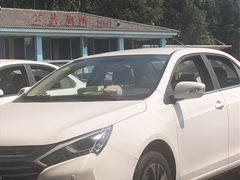 -淀山湖服务区餐厅