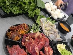 -啊美丽炭火烤肉(滑翔一店)