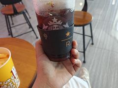 -星巴克臻选(青岛麦凯乐分店)