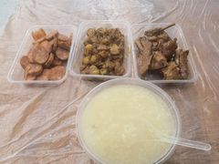 -蓝精灵饺子店