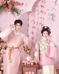 -薇薇新娘婚纱摄影连锁品牌(瘦西湖店)