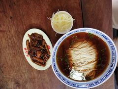 -同得兴 Since·1995 传统苏式面馆(嘉馀坊店)