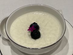 顺德双皮奶-Yan Ting 宴庭中餐厅(上海静安瑞吉酒店)