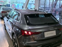 -上海永达奥诚奥迪4S店(申江路店)