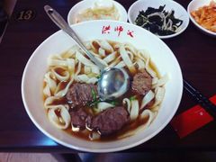-六合夜市