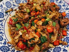 白辣椒炒鸡胗-新新湘菜馆(新中街二条店)