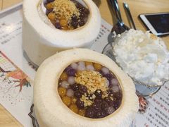 小芋圆椰汁椰子冻-广德记·椰子冻手制甜品(福田总店)