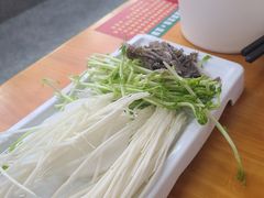-养牛邓·潮汕牛肉海鲜自助火锅(广州店)