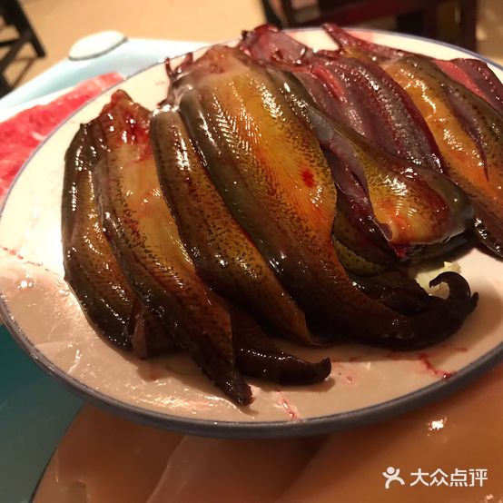 明月香鲜鹅肠火锅