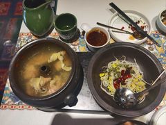 原味汽锅鸡-云海肴·汽锅鸡·云南菜(天山百盛优客店)