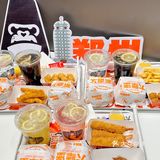 我们选了一个双人套餐 爆浆芝士能量堡