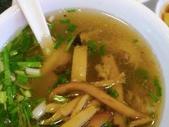 -黔阿牛菌汤牛肉粉全牛火锅(喷水池店)