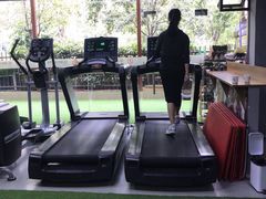 -征成健身连锁私教工作室(九公里店)