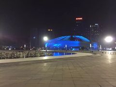 -东港音乐喷泉广场