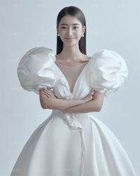 -太郎花子婚纱摄影艺术中心