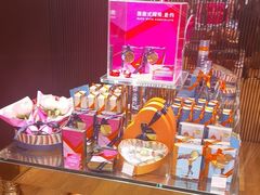 -VENCHI 闻绮(上海佛罗伦萨小镇店)