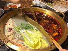 麻辣鸳鸯锅-来涮蜀鲜货火锅串串香(菜市口店)