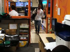 -奥利弗·雷金纳德·坦博国际机场