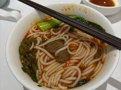 -湘阅•威海海鲜•湖南味道(华宝店)