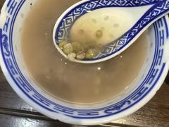 -蟹上黄·蟹黄面·江南糖水(人民广场店)