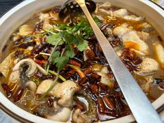 -蔼若春.传承三十年云南菜(金碧公园店)