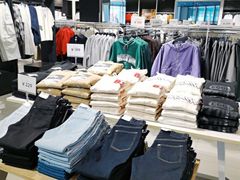 -H&M(鹏欣水游城店)