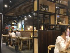 大堂-陈记农家挂炉烤肉(雁南一路店)