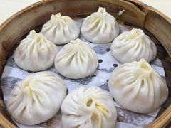 -莱莱小笼·乔艾