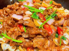 铁板烧牛片-寻食記创意特色菜