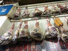 -阿婆情腊排骨火锅(金虹路店)