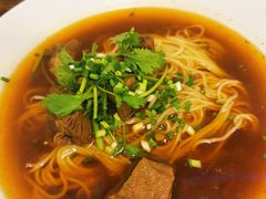 招牌牛肉面-碗里捞川渝特色面(沙河玖耀里店)