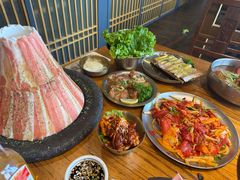 -韩景台烤肉(八大处店)