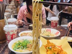 -周小波重庆小面·重庆名小吃(邹容路店)