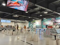 -极限PLAY运动娱乐新世界·团建派对潮玩休闲馆·室内蹦极高空游乐园