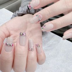 -丹曦·美甲美睫