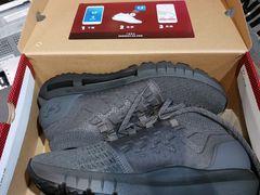 -UNDER ARMOUR(八达岭奥莱店)